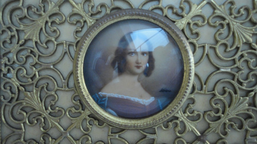 Imagen 7 de 10 de Raro Cuadrito Frances Antiguo Pintado Y Firmado Vealo