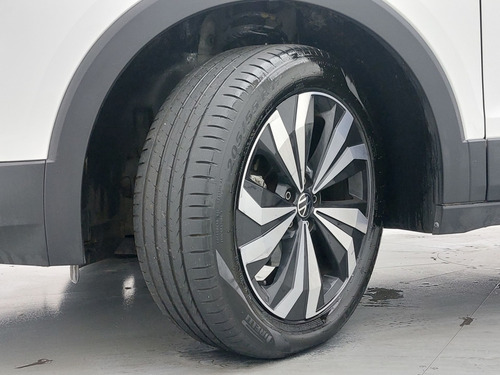 Volkswagen T-Cross 1.0 200 TSI TOTAL FLEX COMFORTLINE AUTOMÁTICO