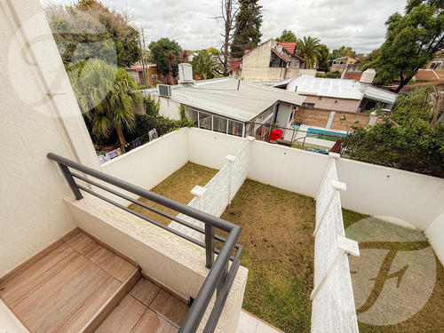 Venta En Bloque - Complejo De 3 Duplex - Castelar Sur