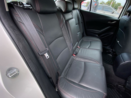 Mazda 3 2.0 Touring
