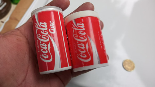 2 Mini Salero Coca Cola Disfruta Coca Cola (Usado)
