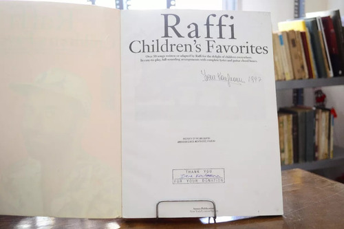 Raffi Children's Favorites. (Usado)