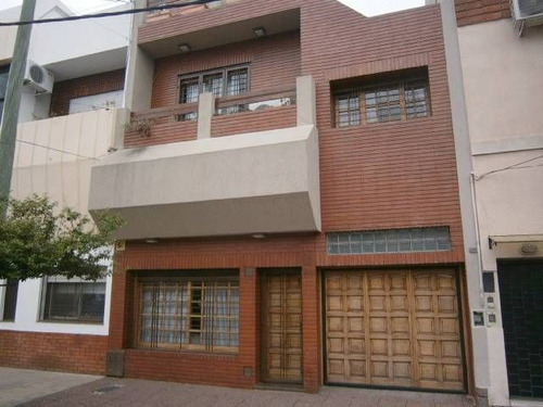 Casa En Venta En Avellaneda
