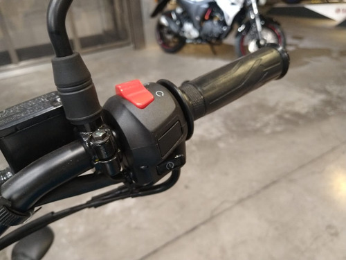 Imagen 2 de 6 de Yamaha Fz Fi 0km 2023 Mg Bikes