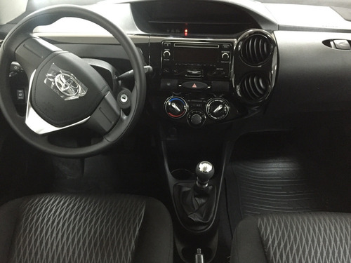 Toyota Etios 1.5 X 6mt My19