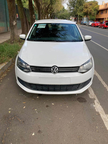 Imagen 1 de 6 de Volkswagen Vento 2015 1.6 Style Mt