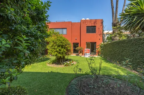 Casa En Venta En Coyoacán