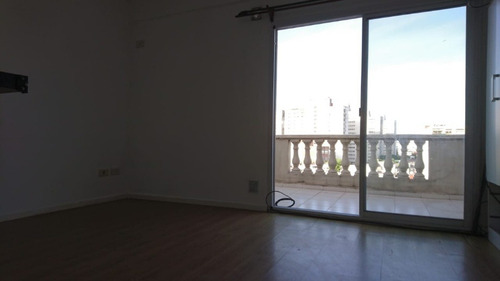 Imagen 4 de 14 de Monoambiente En Venta En Monte Castro