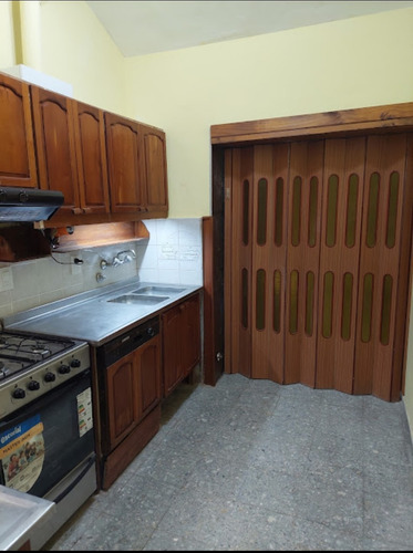 Imagen 7 de 16 de Casa Retasada 3 Dormit / Ciudad San Lorenzo