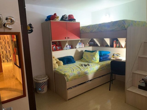 Imagen 10 de 14 de Colinas De La Tahona, Se Vende Apartamento. Cod. 21-8622
