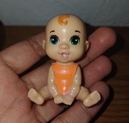 Muñeco Bebé Barbie Color Reveal Baby (Usado)