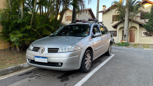 Renault Megane Grand Tour 1.6 Dynamique Hi-flex 5p