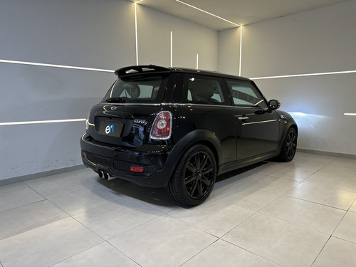 Mini Cooper 1.6 S 16V TURBO GASOLINA 2P AUTOMÁTICO