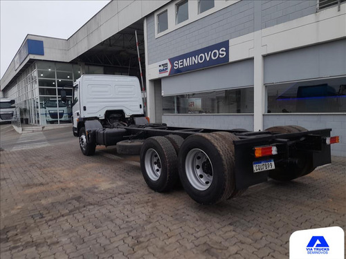 Mbenz Atego 2426 6x2 Cab Curta Chassi 2019/2020