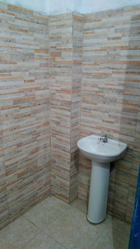 Imagen 5 de 6 de Excelente Local Al Frente 112m2 Privado Y Baño
