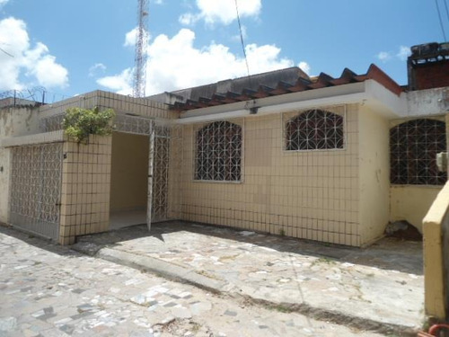 Imagem 5 de 28 de Casa Residencial À Venda, Montese, Fortaleza. - Ca0670