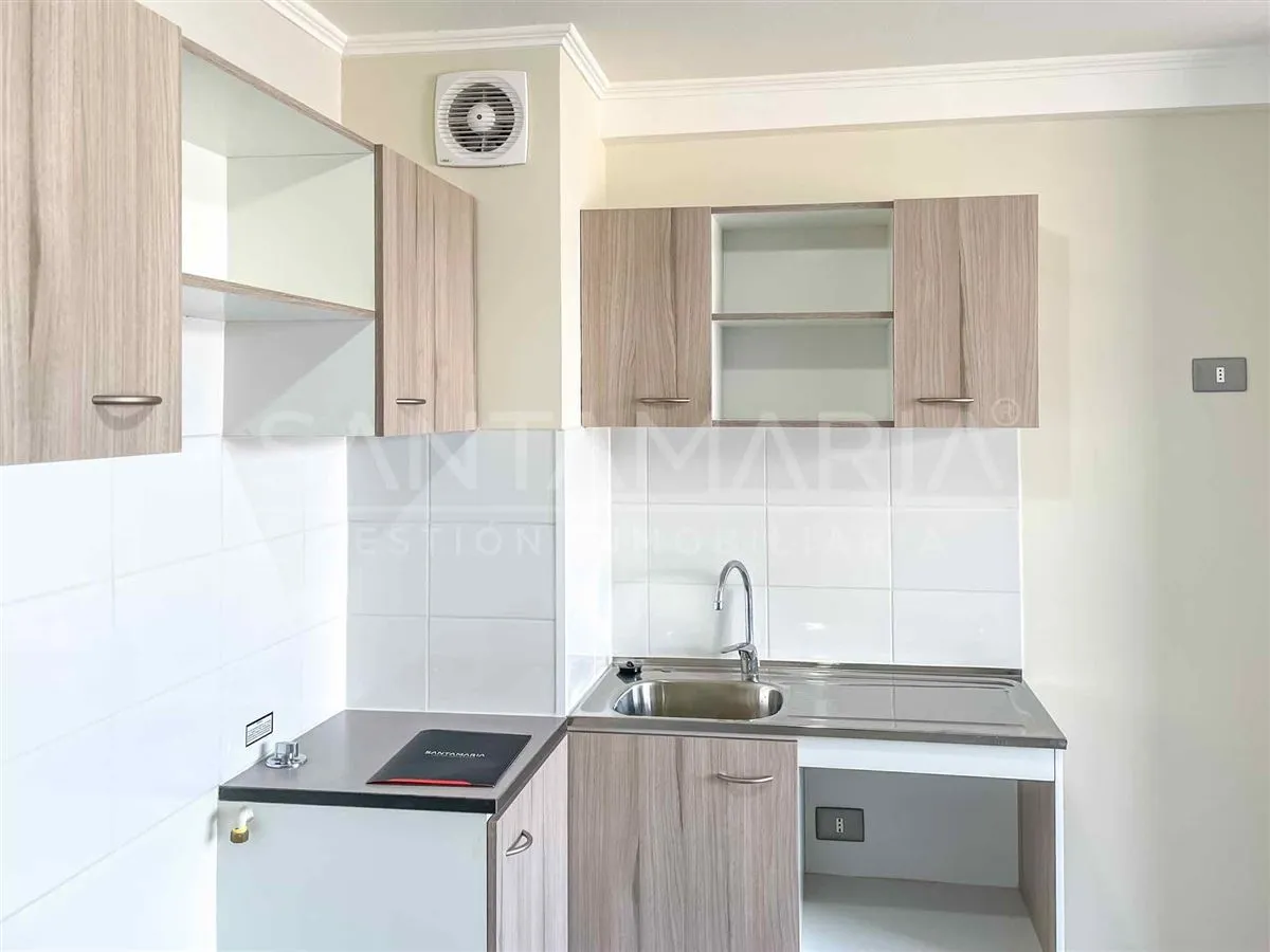 Imagen 5 de 12 de Arriendo Dpto 1 Dorm Con Estac En Rozas, Concepción Centro.