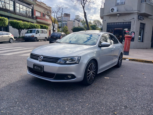 Volkswagen Vento 2.0 Sportline Tsi 200cv