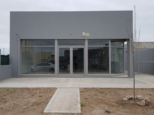 Imagen 5 de 9 de Local Comercial En Alquiler Ubicado En Novaterra