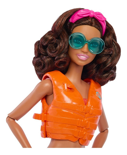 Barbie La Película Muñeca Día De Surf Mascota Y Accesorios