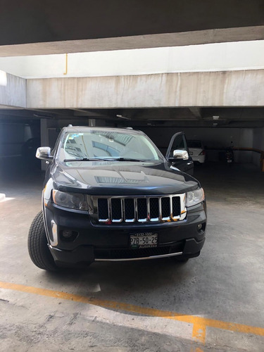 Imagen 3 de 5 de Grand Cherokee Overland 2011 Remato