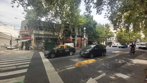 Lote 13.20 X 35 M Sobre Av Corientes 4100