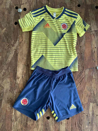 Uniforme Colombia Para Niño