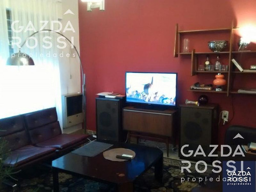 Imagen 3 de 9 de Casa - Adrogue