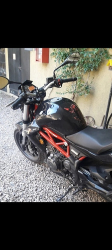 Imagen 2 de 5 de Benelli Tnt 300