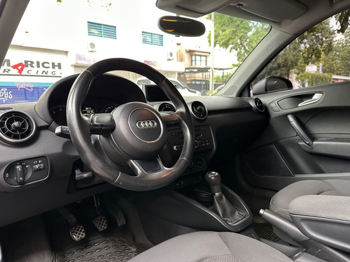 Imagen 8 de 8 de Audi A1 Attraction 1.2t Impecable