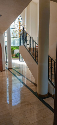 Casa En Coto De Lujo En Colinas De San Javier Coto Las Garzas