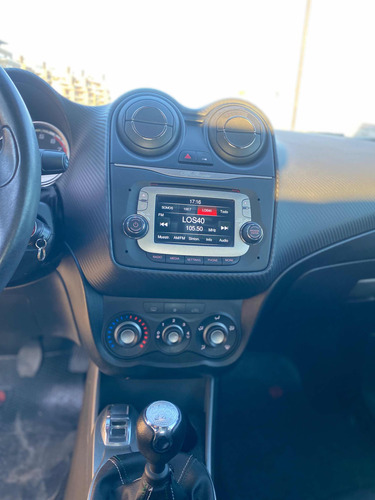 Imagen 19 de 23 de Alfa Romeo Mito 2015 1.4 Tbi Quadrifoglio Verde