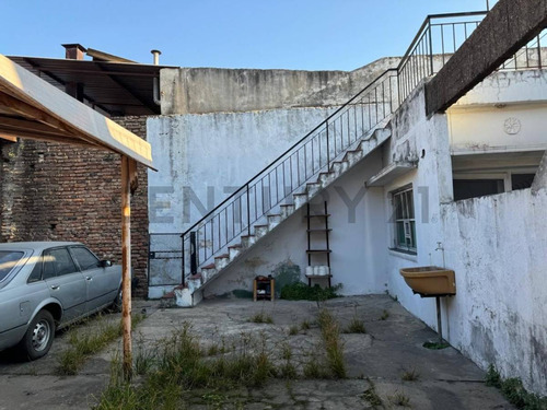 Venta Casa 3 Ambientes Con Galpón