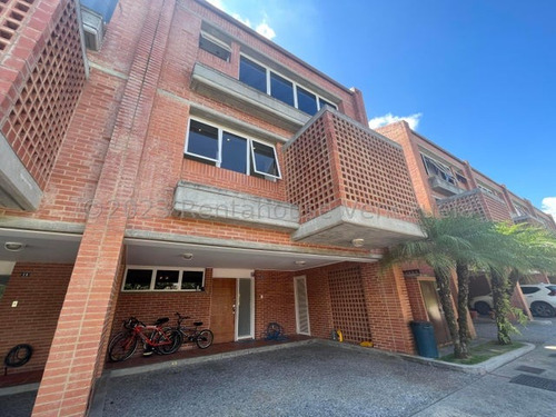 Se Vende Townhouse En El Hatillo Mls #24-6932