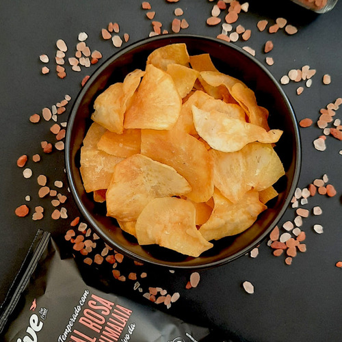 Imagem 3 de 6 de 10x Batata Doce Chips Belive Com Sal Do Himalaia 50g