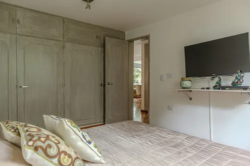 Apartamento En Venta En El Tesoro. Cod V21429