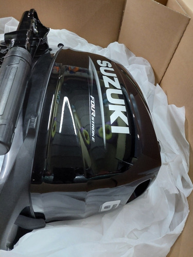 Imagen 5 de 8 de Suzuki 6 Hp 4t 0hs. 2022 Oferta!!!