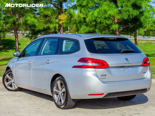 Imagen 3 de 25 de Peugeot 308 Active Sw 1.2 At Extra Full | Permuta / Financia