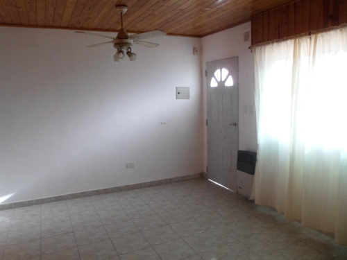 Duplex En Alquiler En Lujan Centro