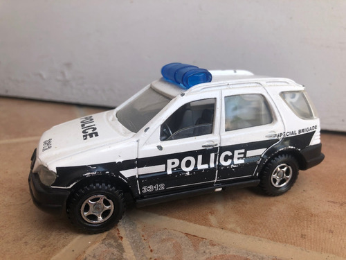 Majorette - Mercedes Benz M-class De Policia - Escala 1/34