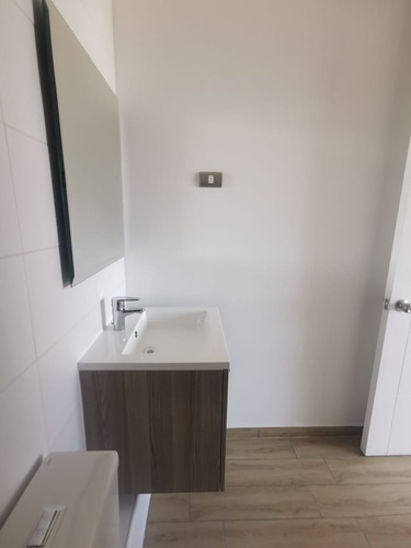 Oportunidad En La Recova! Departamento De 2d Y 1b - Excelent