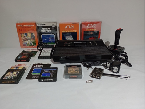 Atari 2600 Darth Vader + 3 Juegos En Caja Y Su Protector (a)