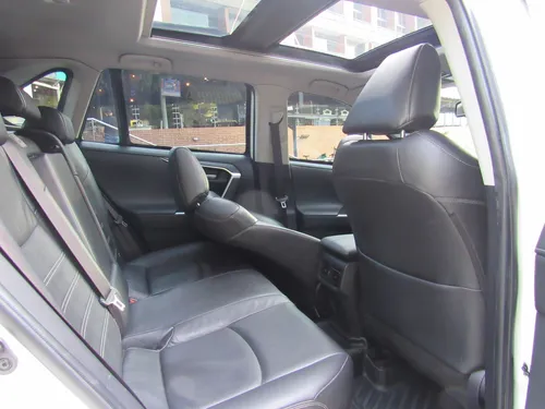 Toyota RAV4 LIMITED CC2500 BLINDAJE 2+ AUTOMATICA 4X2 202 HP