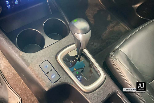 Toyota Hilux 2.8 D-4D TURBO DIESEL CD SR 4X4 AUTOMÁTICO