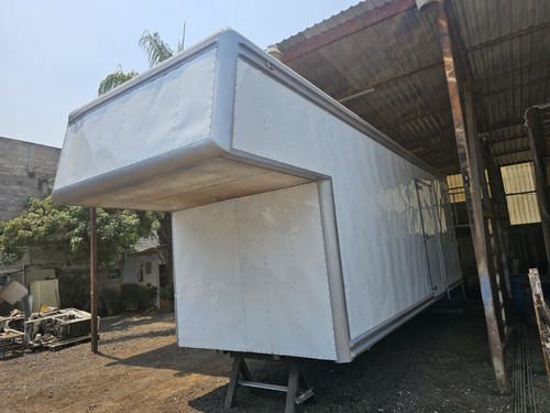 Caja Seca Con Copete Mudancera
