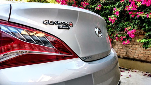 Hyundai Génesis 2.0t 275hp