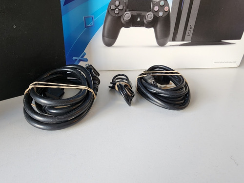 Imagen 7 de 7 de Sony Playstation 4 Pro 1tb Completa En Caja + 1 Control