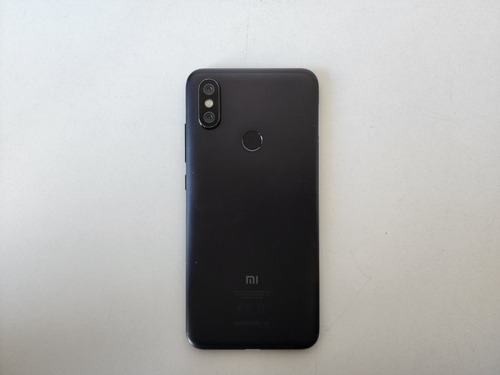 Imagen 5 de 8 de Xiaomi Mi A2 Dual Sim 128 Gb + Caja, Cable Y Cargador
