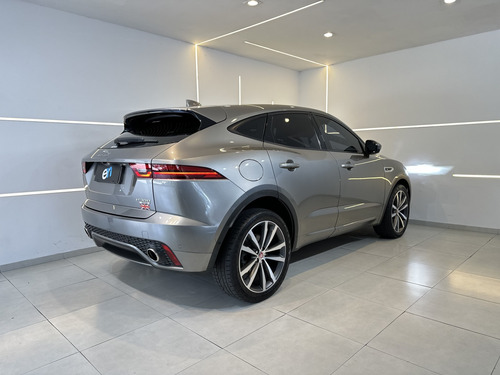 Jaguar E-Pace 2.0 16V P300 GASOLINA R-DYNAMIC SE AWD AUTOMÁTICO