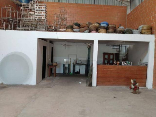 Imagem 3 de 4 de Barracão Para Alugar, 300 M² Por R$ 4.500,00/mês - Além Ponte - Sorocaba/sp - Ba0010